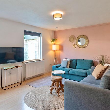 Spacious Family Holiday Home ซานด์โวร์ต ภายนอก รูปภาพ